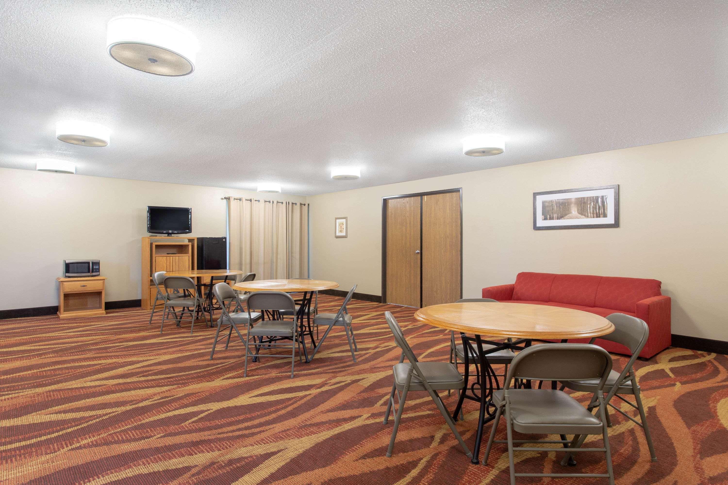 Americinn By Wyndham Boscobel Extérieur photo